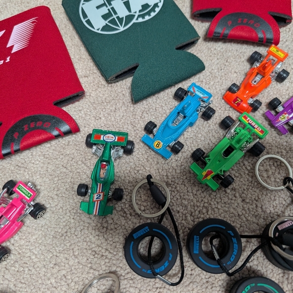 Assorted F1 Racing Memorabilia Collection - Picture 4 of 9